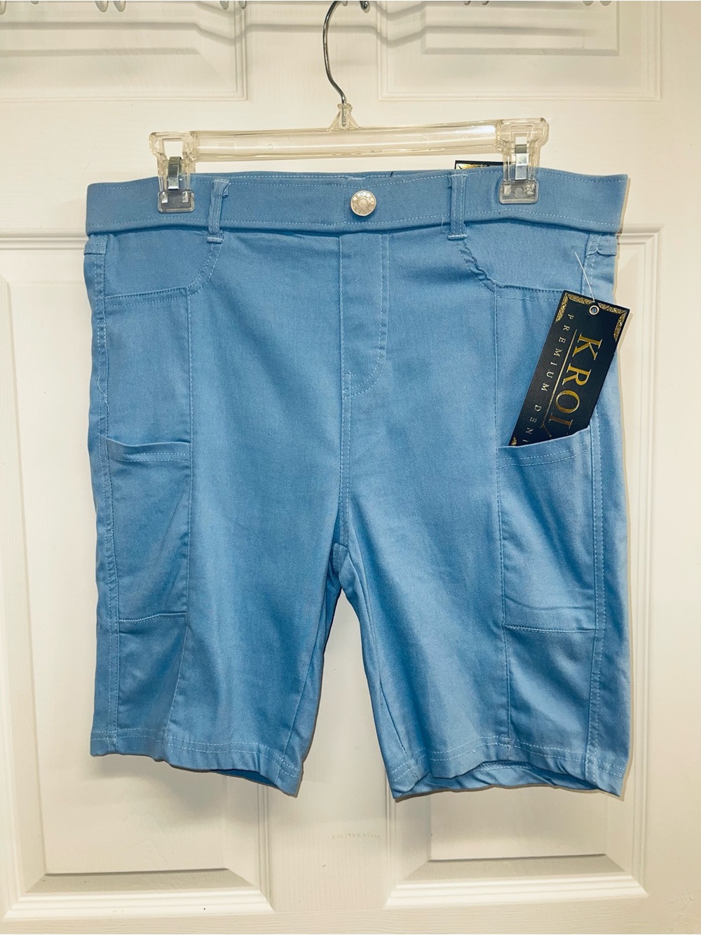 NWT Kroix Premium Denim Light Blue Cargo Bermuda Shorts XL High Waisted Pull On